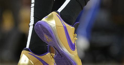 Nike announces return of Kobe Bryant shoe line