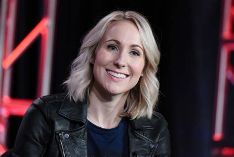 One of the funniest voices in comedy today, Nikki Glaser, joins the Phil in the Blanks podcast. She opens up about her life, how she landed in comedy, and he.... 