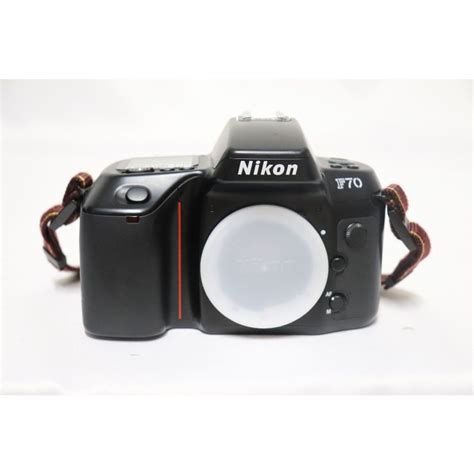 Nikon filmli fotoğraf makinesi