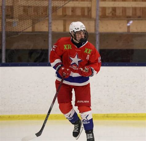 Nils Norling fick m&ouml;ta pressen efter dubbelmordet p&aring; skolan i