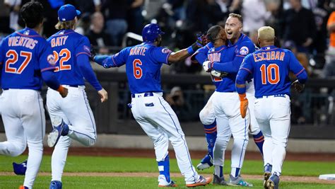 Nimmo gives Mets 4-3, 10-inning win over Yanks on night of mental, physical errors