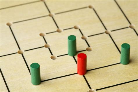  popular, but still a great deal of fun is Nine Men’s Morris. The Rules: 1. Nine Men’s Morris is played by 2 players. 2. Each player gets 9 game pieces. 3. Players take turns placing each piece on the board. Pieces are placed on the circles or dots where the lines intersect. 4. .