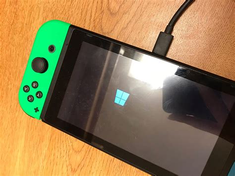 Nintendo Switch, Microsoft