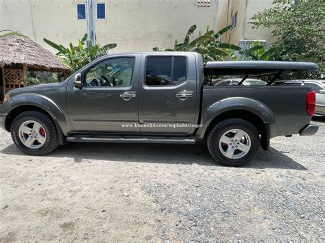 Nissan Frontier 2005 ជិះបានតិច ស្លាកលេខ BE ឡានទឹកថ្នាំហ្ស៊ីន១ជំុ មិនពុក 12900 in Phnom Penh