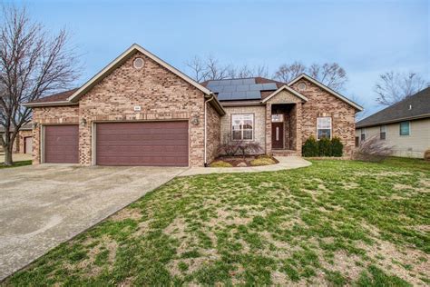 Nixa mo homes for sale. Sold: 4 beds, 2 baths, 1895 sq. ft. house located at 838 E Purple Martin St, Nixa, MO 65714 sold on Dec 21, 2023. MLS# 60255968. Beautiful home in a desirable subdivision in Eagle Ridge Estates. Th... 