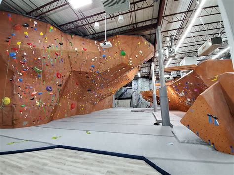 Nj rock gym. Nov 8, 2022 · Top Indoor Rock Climbing Gyms in New Jersey. 1. Gravity Vault — Brick, Chatham, Flemington, Hoboken, Middletown, Montclair, Upper Saddle River, Voorhees. Gravity Vault has a bunch of options for new and veteran climbers alike. Experienced climbers can do drop-in climbing or opt for private and small-group lessons to learn the ropes in a ... 