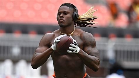 Njoku burns. David Njoku burns:Tight end questionable for Browns after sustaining burn injuries lighting a firepit. The experience with the trauma has impacted Njoku in another, active way. According to the American Burn Association, he will make a donation to that organization and work to “raise awareness, resources and support for burn-related care, … 