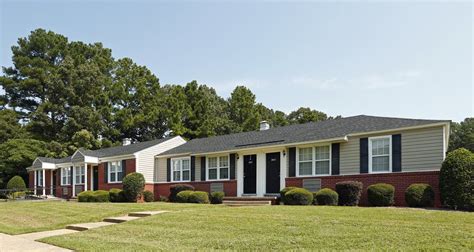 Virtual Tour. $950 - 1,350. 1-3 Beds. 1 Month Free. Dog & Cat Friendly Fitness Center Pool Dishwasher Kitchen In Unit Washer & Dryer Walk-In Closets Clubhouse. (910) 600-0941. Meadowbrook Luxury Apartments. 6707 Water Trail Dr, Fayetteville, NC 28311. Videos. . 
