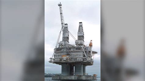 No injuries after timber beam falls from Hibernia offshore oil platform