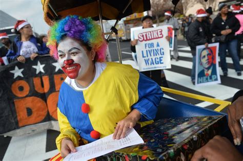 No joke: U.S. facing clown shortage – Orlando Sentinel