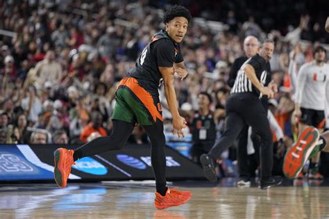 No shoe-in: Miami’s Pack benched for time after shoe blowout