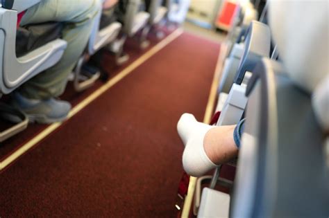 No shoes, no service? What can happen if you fly barefoot