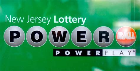 No winner in Monday Powerball drawing; jackpot now $725 million