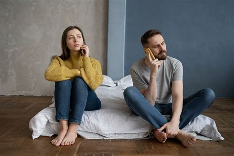 No-fault divorce. No-fault divorce is allowed in every state, and many states actually do not even offer an alternative. For example, Florida and Illinois no longer have fault-based grounds available. Note, though, that some states require the married couple to live apart for a certain amount of time before filing for a no-fault divorce. 