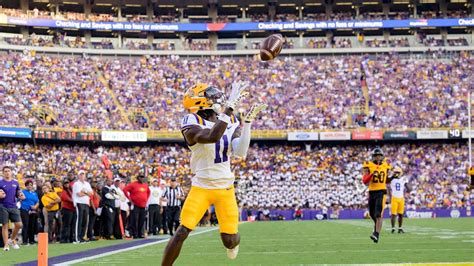 No. 14 LSU visits unbeaten Mississippi State to kick off SEC play. Tigers begin West title defense