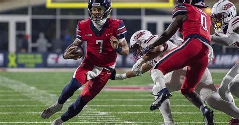 No. 18 Liberty to face stiffest test yet against No. 8 Oregon in Fiesta Bowl