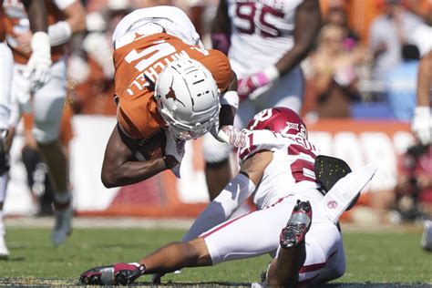 No. 8 Longhorns want to 'get the taste out of their mouths' of OU loss vs. Houston