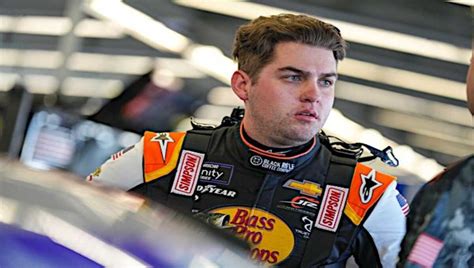 Noah Gragsons net worth and salary will be discussed in this report. Noah Gragson has an estimated net worth of $23.5 million. Noah Gragson was born on July 15, 1998, in Las Vegas, Nevada, in the United States of America. His story is one of passion, determination, and a love for speed. From a young