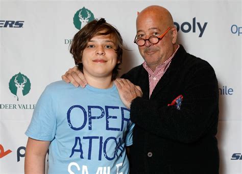 Noah zimmern age. Andrew Zimmern wife Rishia Zimmern, Gay, Son Noah Zimmern ... celebritydig.com › andrew-zimmern-wife-rishia-zimmern. Jul 21, 2023 · They have a son Noah Zimmern. The American television personality Andrew Zimmern is a married man. ... Noah Zimmern Bio, Wiki, Age, Height, Parents ... - InformationCradle. informationcradle.com › Celebrities. 