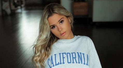 According to an estimation, her net worth is $450,000. However, this information has not been confirmed. Noelle Leyva is a Los Angeles-based fitness model. She has a sizable following on a variety of social media platforms. READ ALSO: Danielle Busby’s biography: age, family, health, OutDaughtered.. 
