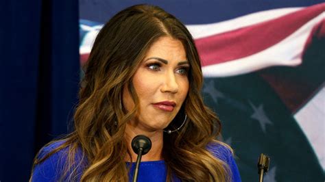 Noem 'shocked' over attempts to 'cancel' Jason Aldean, his song and beliefs 