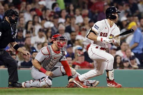 Nolan Gorman’s pinch-hit 2-run HR in 9th inning carries Cardinals over Red Sox 8-6