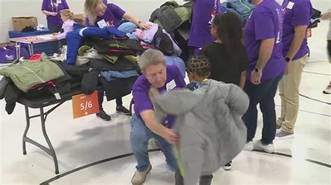 Nonprofit, FedEx partner to hand out winter coats to St. Louis school kids