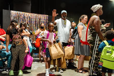 Nonprofit Style Saves hosts back-to-school event at Mana Wynwood Convention Center