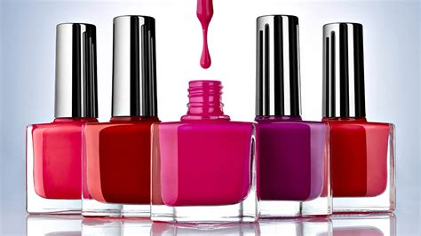 Nontoxic nail polish. Why I Love It: Zoya was the first to remove toxic ingredients such as toluene, camphor, formaldehyde, formaldehyde resin, and DBP (dibutyl phthalate) from its formulations. Zoya maintains its focus on the health and well-being of salons, spas, and consumers. Rating: This is a good polish to throw on quickly when you want a bold pop … 