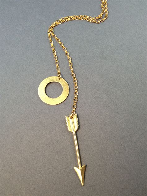 Norah o'donnell arrow necklace meaning. Arrow jewelry is a powerful and meaningful way to make a statement, whether blatant or subtle. A short history lesson: the symbolism of the arrow belongs to several different cultures. However, many historians consider American Indigenous peoples as most likely the beginning to honor the arrows impactful meaning as it was such an integral tool ... 