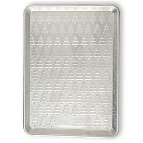 Nordic Ware Embossed Natural Aluminum Tree Pattern Half Sheet Silver