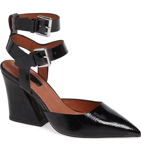 Nordstrom block heels. Trying to walk with heel pain isn’t always easy. Not only does it restrict your mobility, but it also may limit the style of shoes you can wear. Before you can treat it, you have to figure out what causes heel pain in the foot. 
