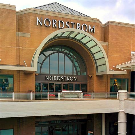 Nordstrom in oakbrook illinois. Things To Know About Nordstrom in oakbrook illinois. 