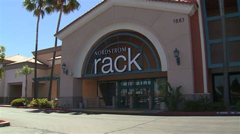 Nordstrom rack fresno ca hours. And if you're already a loyal customer, thanks for shopping with us! Nordstrom Rack has been serving customers for over 40 years. Please visit our store in Burlington at 43 Middlesex Turnpike or give us a call at (781) 345-4960. 