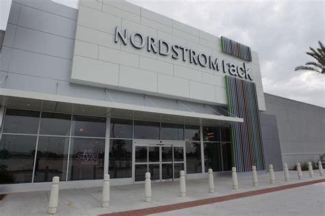 Nordstrom rack woodbury. The new Nordstrom brand reflects timeless pieces with an emphasis on versatile styling, offering approachable silhouettes across Women's and Men's . SEATTLE , March 18, 2024 /PRNewswire/ -- Nordstrom is redefining its namesake brand with a new … 