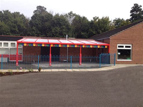 North Ferriby CE Primary School - About Us