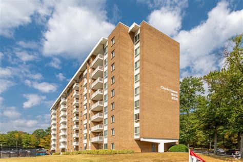 North apartments. The Bluffs on McCain. 431 McCain Blvd, North Little Rock, AR 72116. Call for Rent. 1-3 Beds. (501) 596-0948. Summit at Valley Heights. 5000 Summertree Dr, North Little Rock, AR 72116. $787 - 1,202. 1-3 Beds. 
