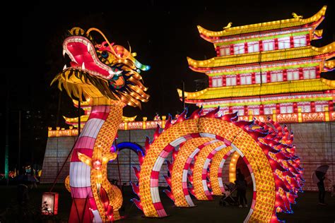 North carolina chinese lantern festival. North Carolina Chinese Lantern Festival in Cary. Opening night November 20, 2018. The festival run November 23, 2018 - January 13, 2019. The lanterns are lit with over 15,000 LED lights, they are ... 