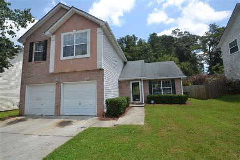 Spacious 3 Bedroom 2 Bath Garden Style! Ask About Move In Specials! 2/27 · 3br 1234ft2 · Longhill Pointe Apartments and Townhomes. $1,446. 1 - 120 of 834. Apartments / Housing For Rent near Fayetteville, NC - craigslist. . 