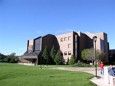 Northeastern illinois university library