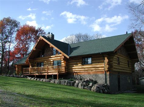 Northern Seclusion - Andersen Log Homes Co.