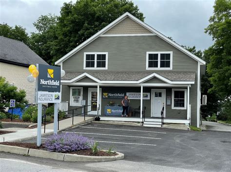 Northfield bank vt. A checking account is a fundamental fiscal tool for anybody looking to store and track their finances securely. However, many people dislike the monthly fees these banks charge thu... 