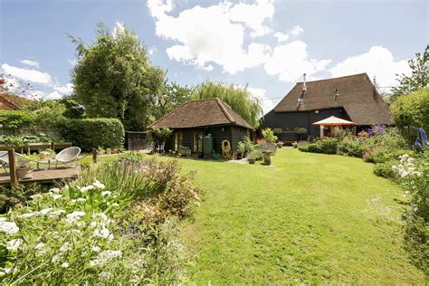 Northiam, East Sussex TN31 Barn for sale - £200,000