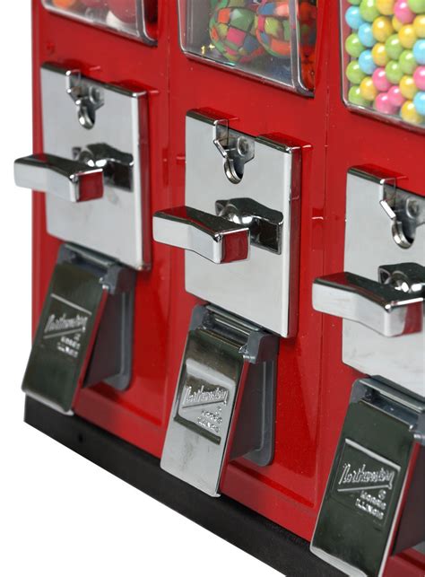 Northwestern vending machines. Description. Our slim glass front Snack and Soda/Beverage Combo Vendor is the perfect machine for business owners and vending route operators that need a small foot print. This snack and beverage machine has dual zones, allowing you to vend refrigerated beverages and snacks. This machine comes standard with a $1 and $5 bill acceptor and ... 
