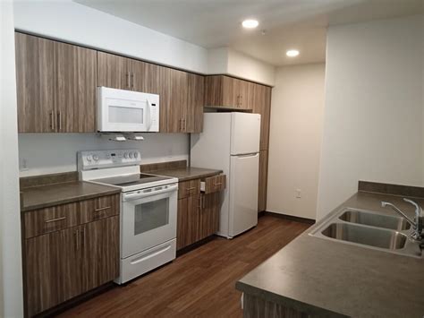 78 apartments for rent under $1,000 near Avondale