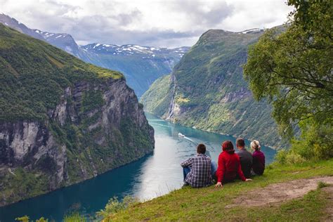 Norway Itineraries for the Perfect Trip to Norway - Fjords & Beaches