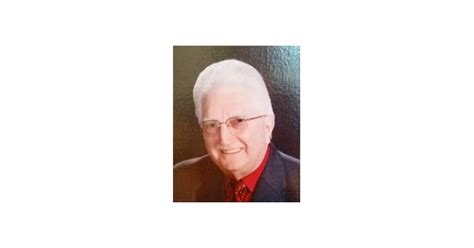On March 10, 2023 Robert F. Salvidio, Sr passed away peacefully at home. He was born in Worcester, MA and moved to Norwich as a child. He worked at his father's bar, Frank's Grill for many years. He served in the U.S. Marines from 1950-1954 and is a Korean War veteran. In 2000, he retired to Palm Harbor, FL where he spent the last 22 …. 