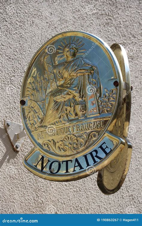 Notary in CREIL France