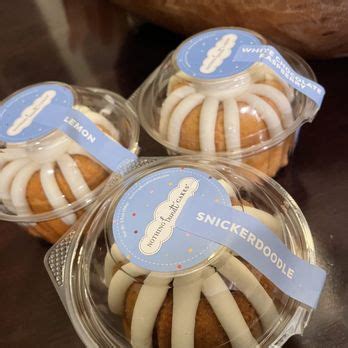 Nothing Bundt Cakes 8320 W Sahara Ave #140, Las …