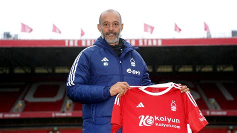 Nottingham Forest hires Nuno Espírito Santo as manager to replace Steve Cooper